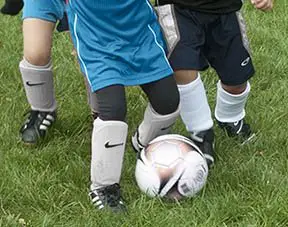 How to Choose Kids Shin Guards. Guide on Shin Guard Types And Sizes